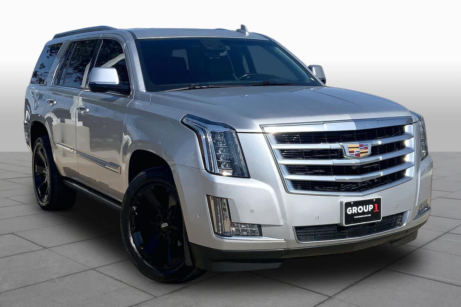 Used 2020 Radiant Silver Metallic Cadillac Premium Luxury image 3