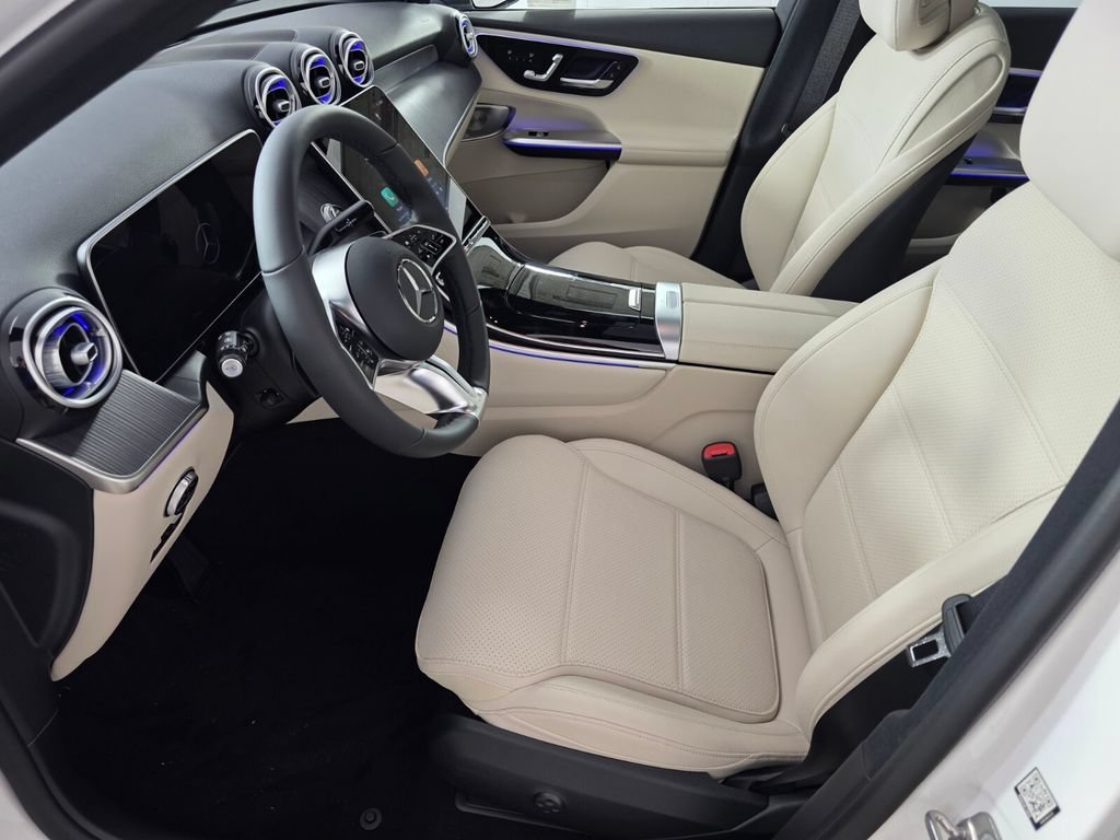 New 2027 Polar White Mercedes-Benz GLC 300 image 22