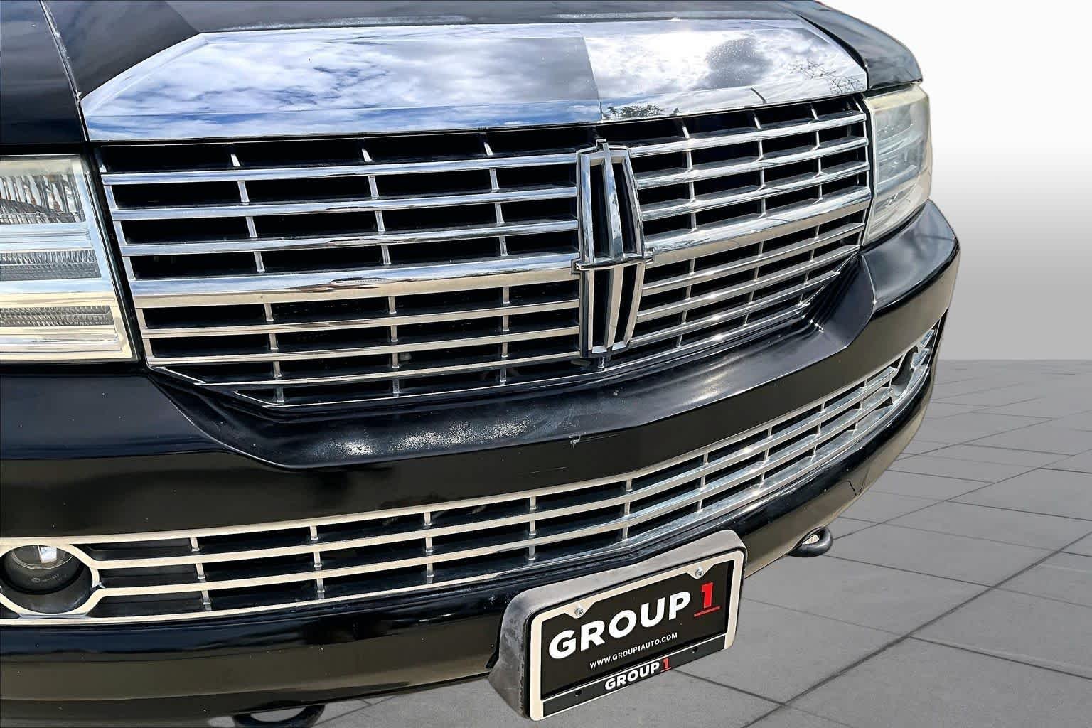 Used 2007 Black Lincoln Ultimate image 26