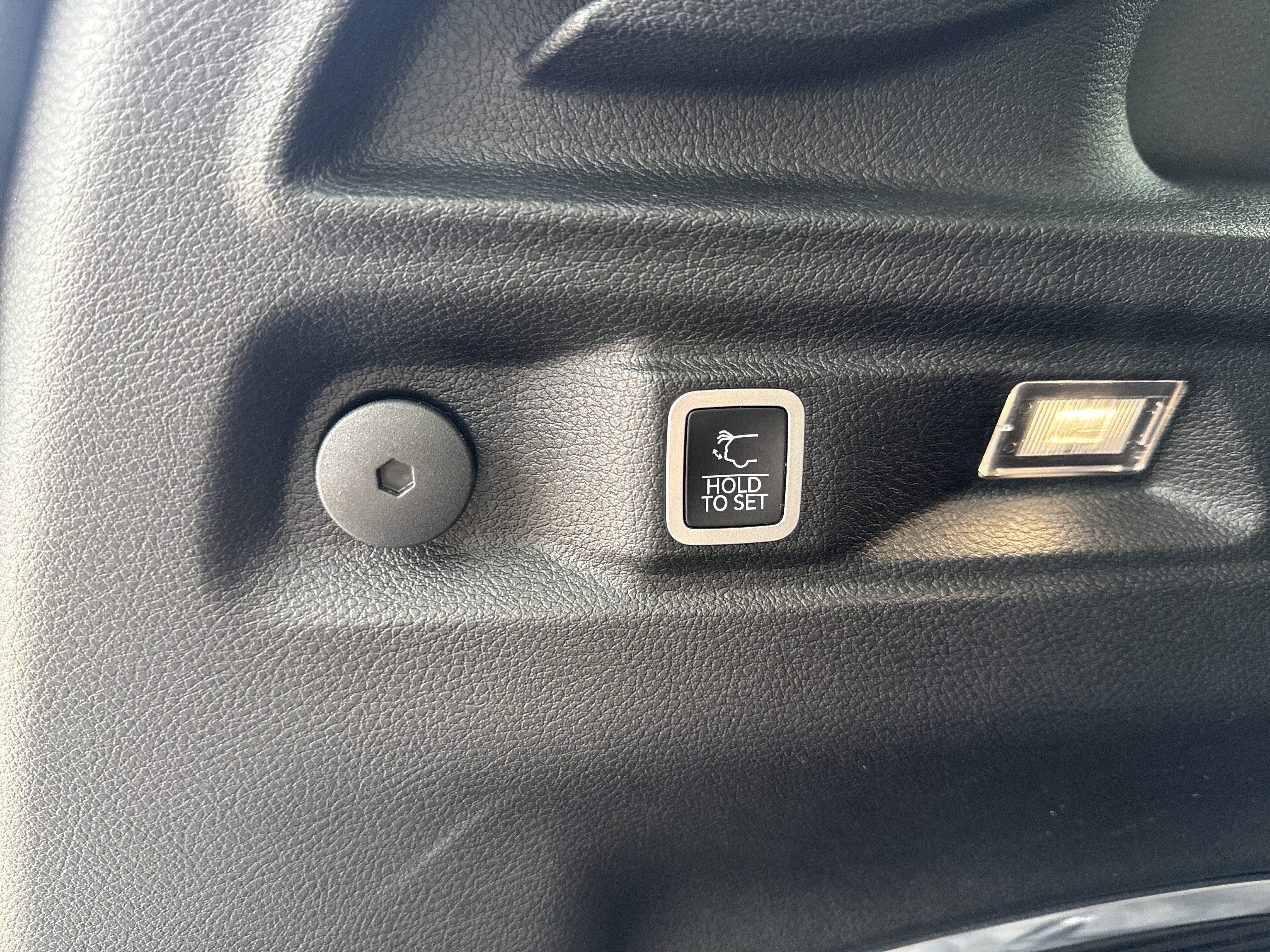 Used 2021 Bright White Clearcoat Jeep Limited image 20
