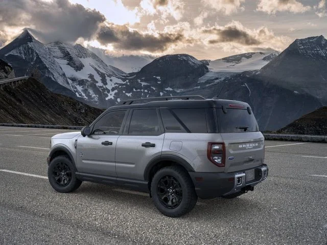 New 2025 Gray Metallic Ford Outer Banks image 4