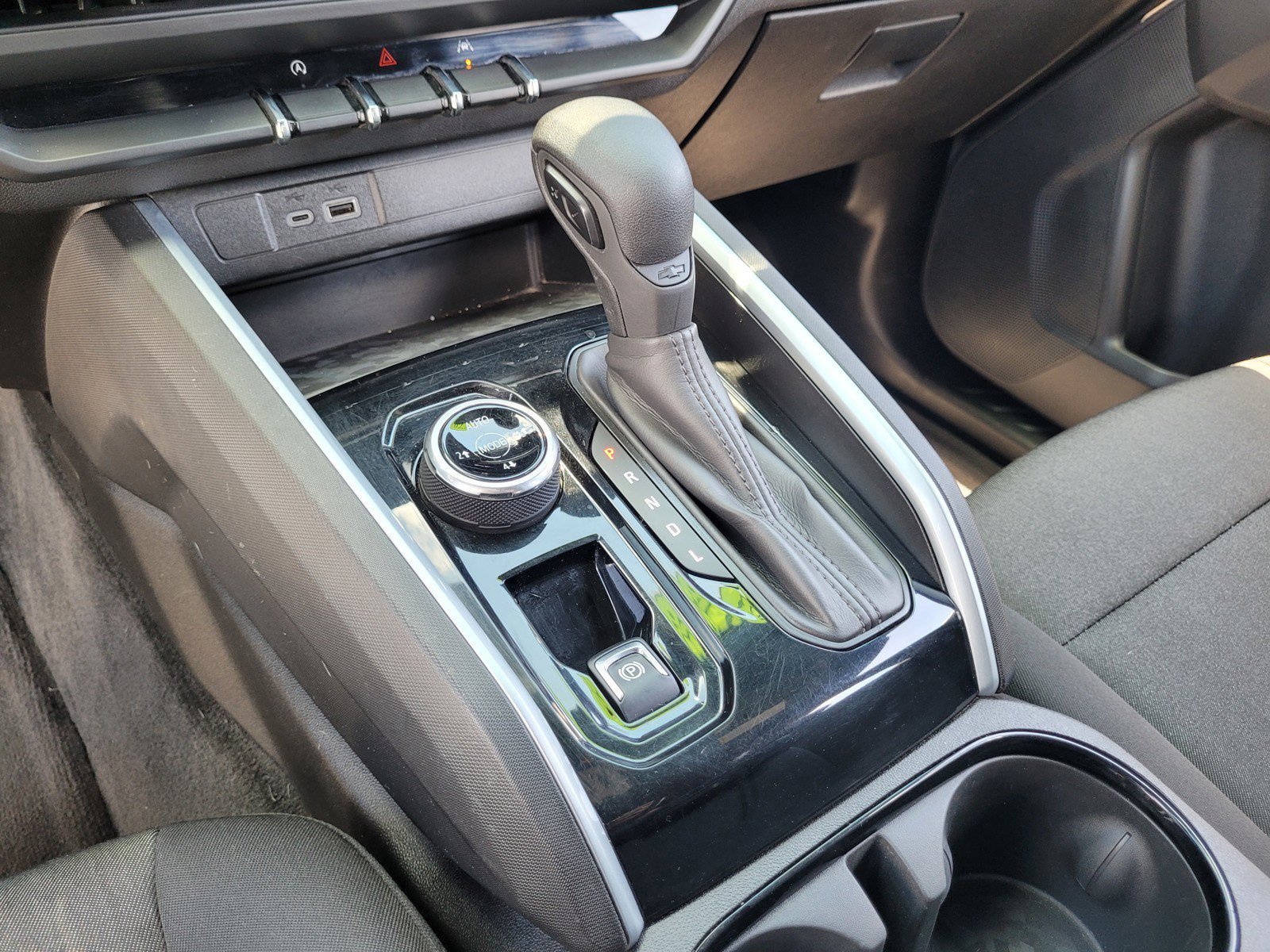 Used 2023 Glacier Blue Metallic Chevrolet Trail Boss image 21