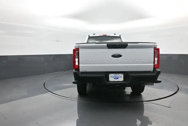 New 2026 Oxford White Ford F-350® XL image 6