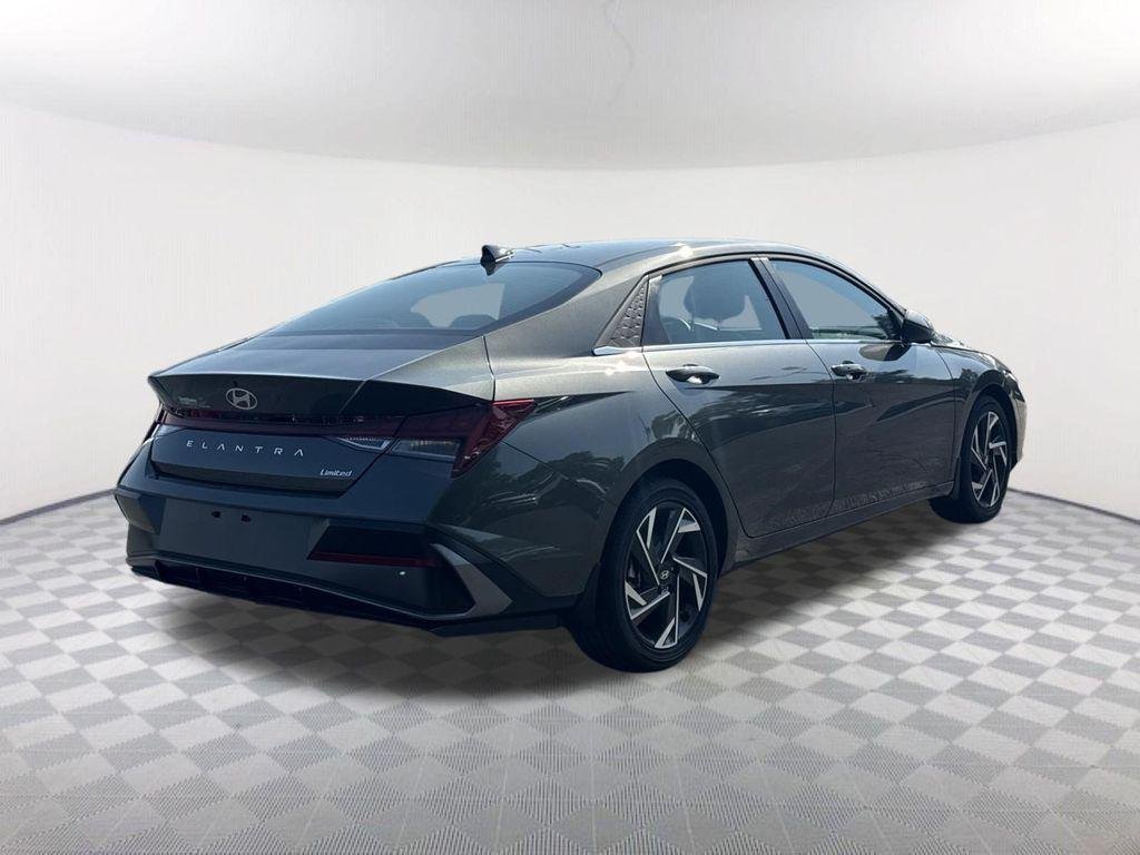 New 2026 Gray Hyundai Limited image 5