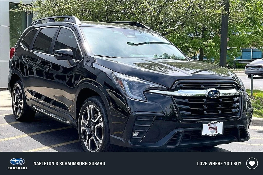 2023 Subaru Ascent Limited 8 Passenger's photo
