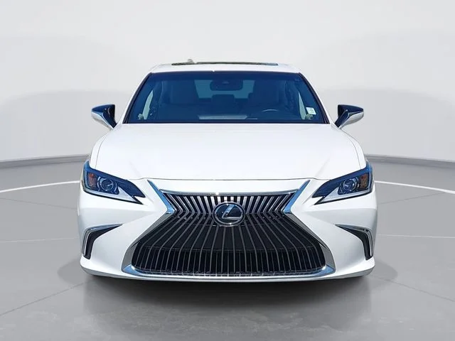 Used 2020 White Lexus 350 image 8