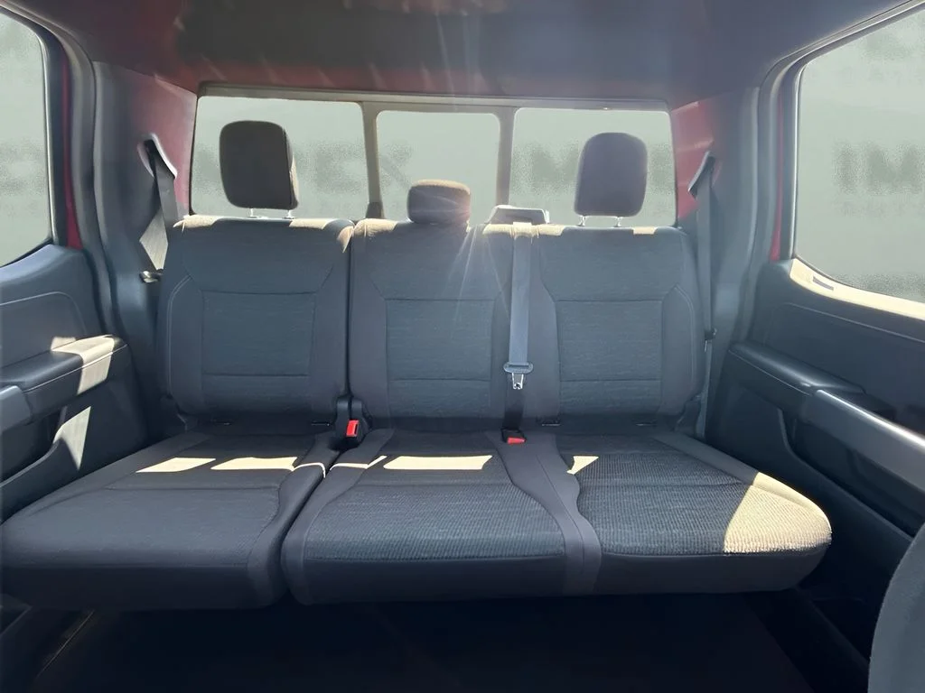 Used 2025 Red Ford XLT image 9