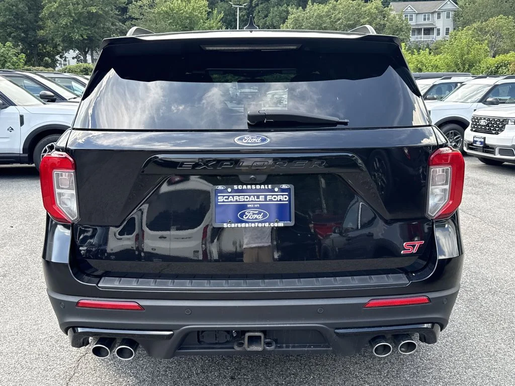 Used 2023 Agate Black Metallic Ford ST image 5