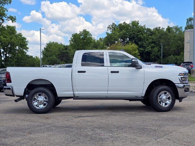 New 2026 Bright White Clear-Coat Exterior Paint RAM Tradesman image 29
