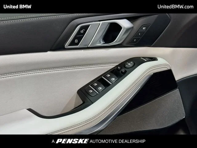 New 2026 Brooklyn Grey Metallic BMW X5 40i image 3