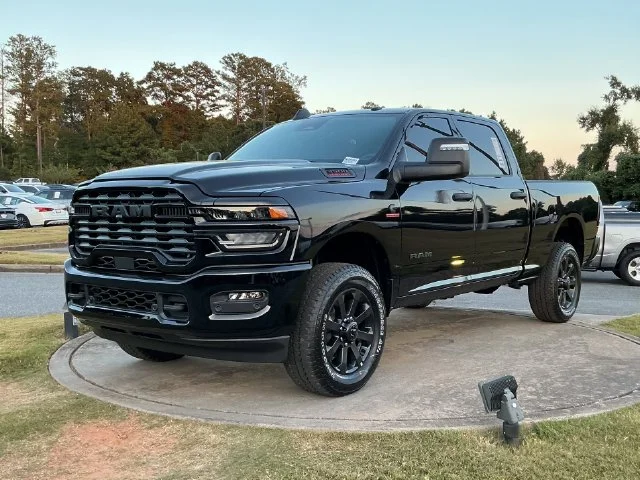 New 2027 Diamond Black Crystal Pearl-Coat Exterior Paint RAM Big Horn image 3