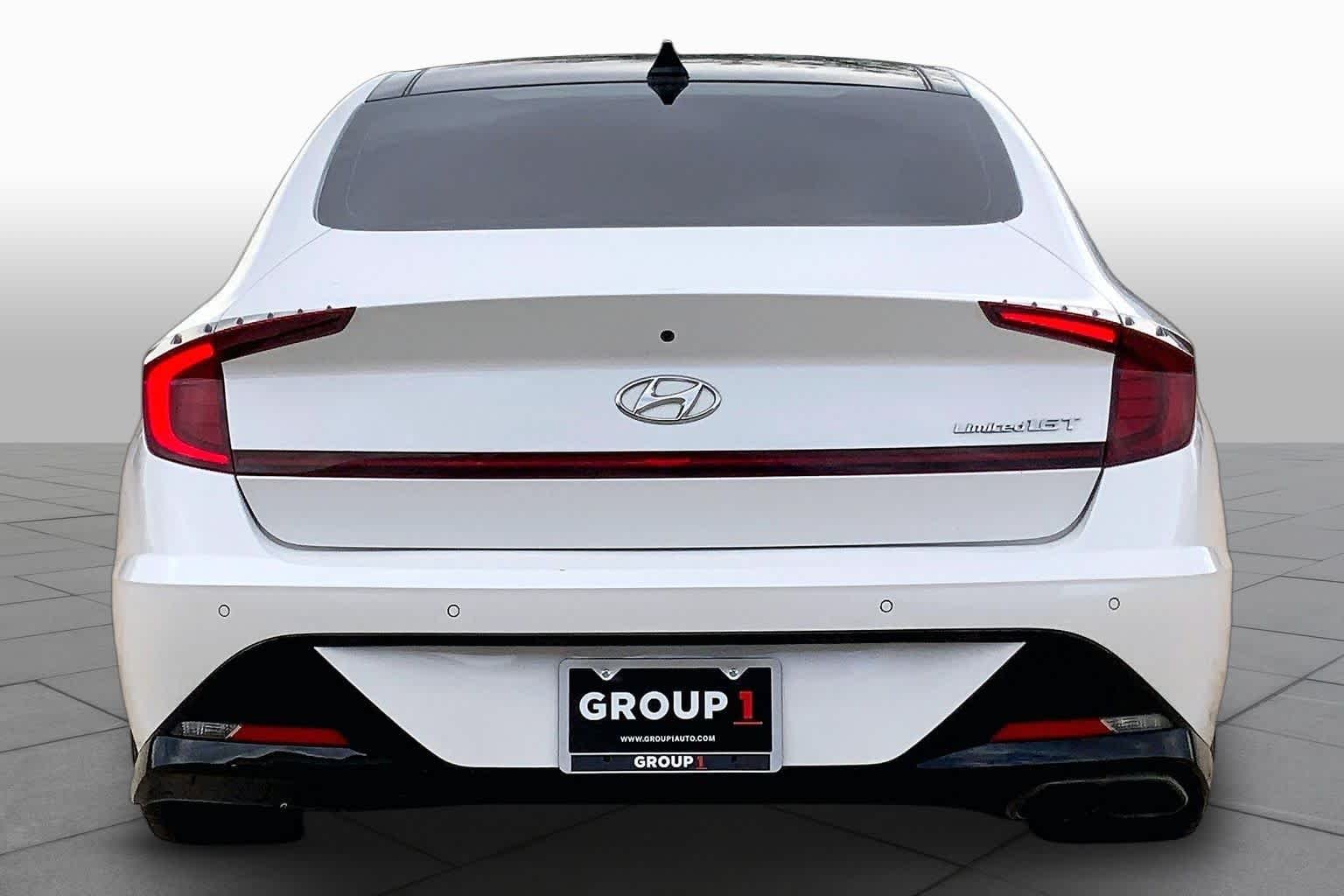 Pre-Owned 2022 Hyundai Sonata Limited