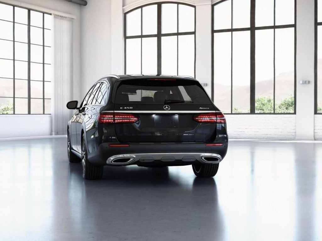 Certified Used 2022 Black Mercedes-Benz  image 27