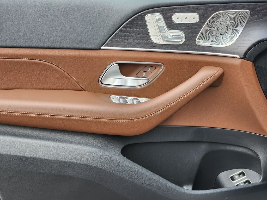 New 2026 MANUFAKTUR Alpine Grey Mercedes-Benz GLE 450E 4MATIC® image 12