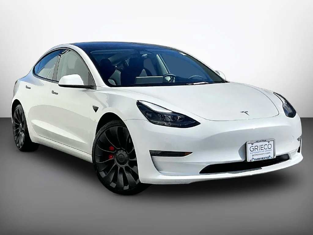 2023 Tesla Model 3