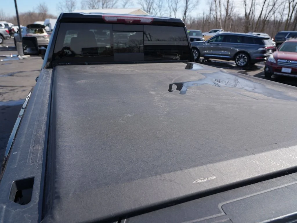 Used 2020 Black GMC AT4 image 27