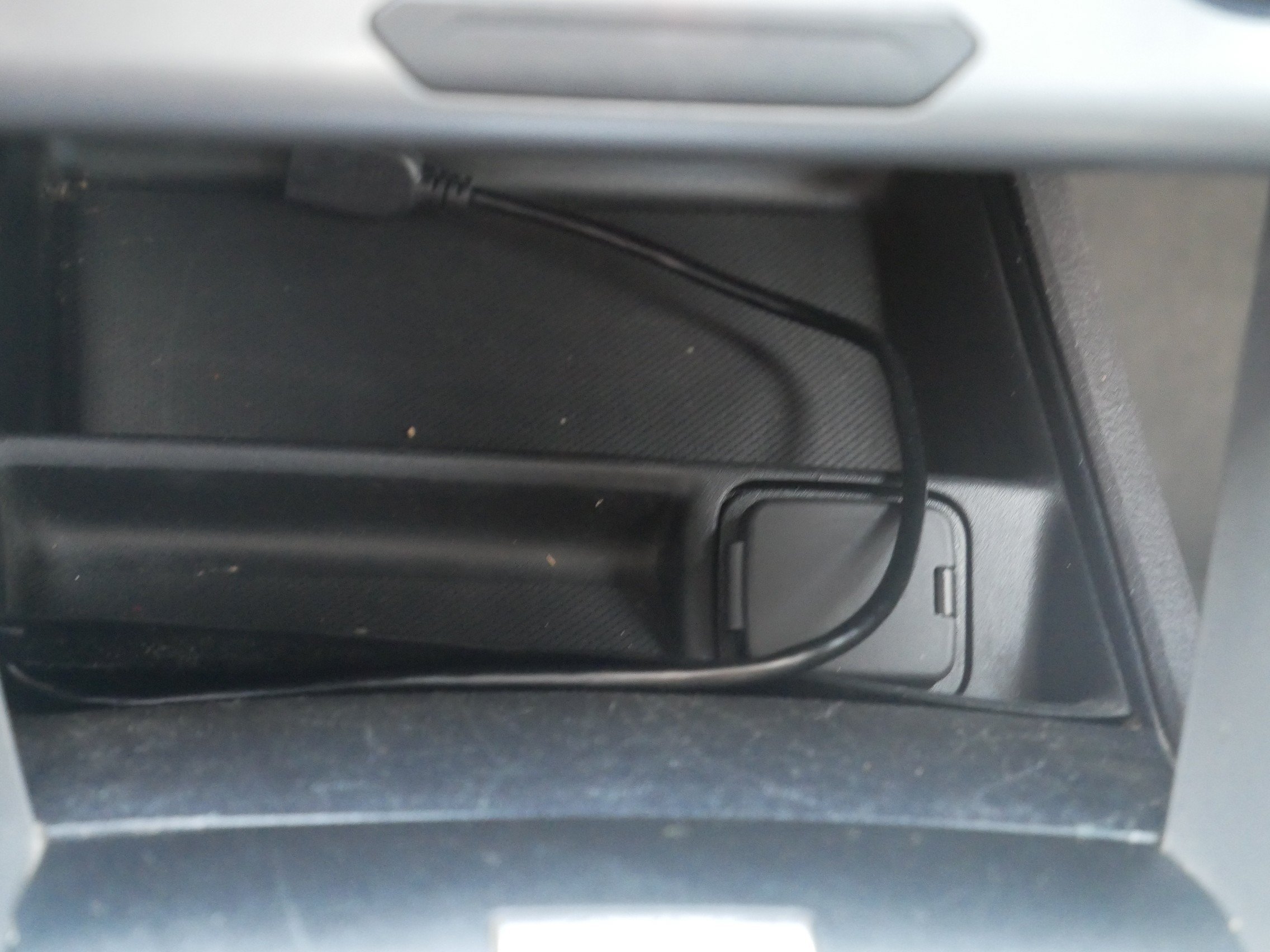 Used 2014 White Ford SE image 26