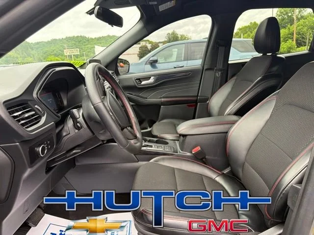 Used 2025 Gray Ford ST-Line image 22