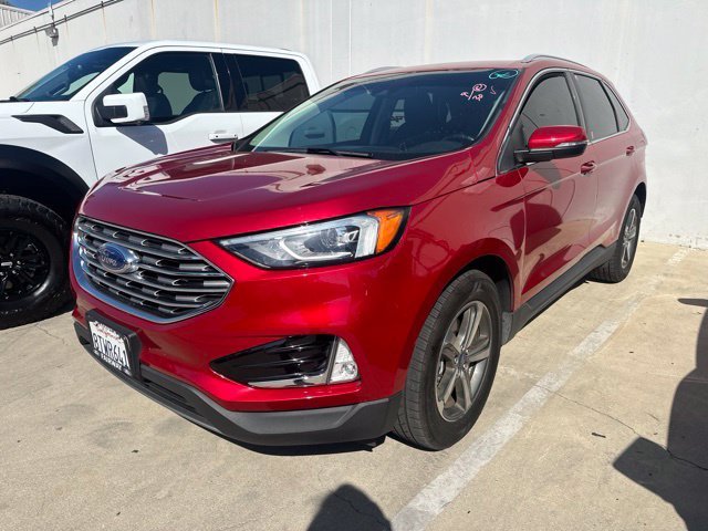 Used 2020 Red Ford SEL image 4