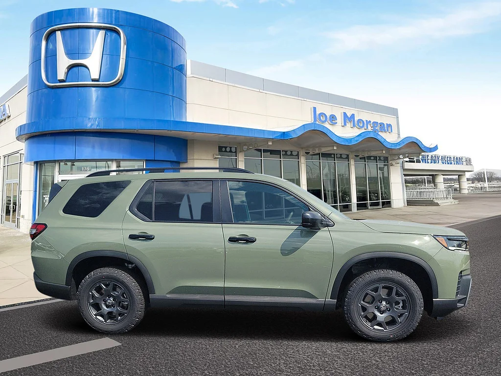 New 2026 Ash Green Metallic Honda TrailSport image 3