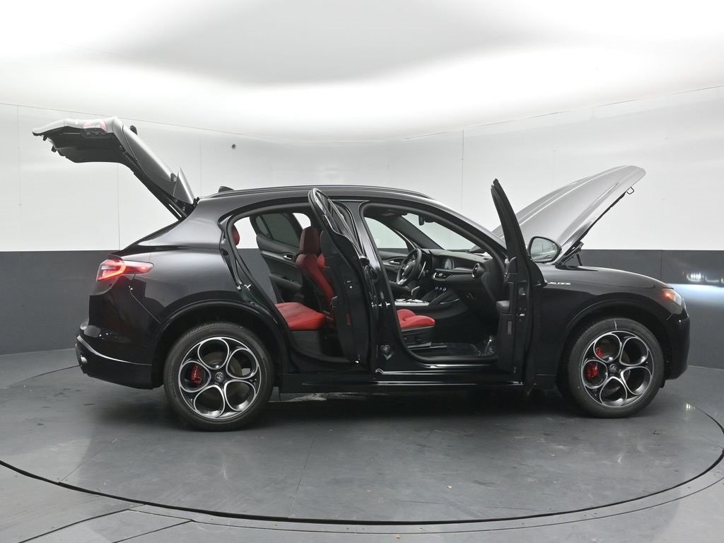2025 ALFA ROMEO STELVIO - Image 57