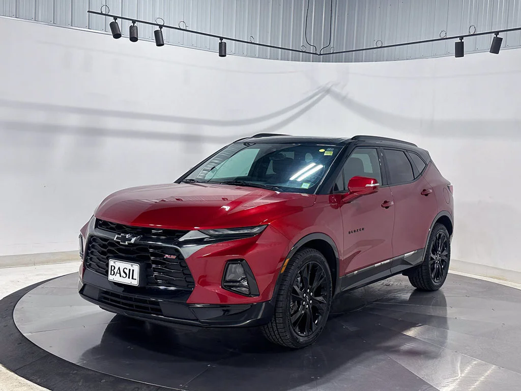 Used 2022 CHERRY RED TINTCOAT Chevrolet RS image 8