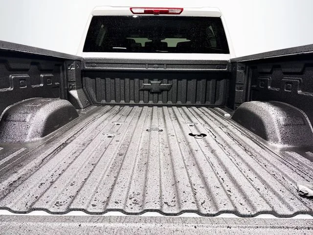 New 2026 Summit White Chevrolet LT image 27