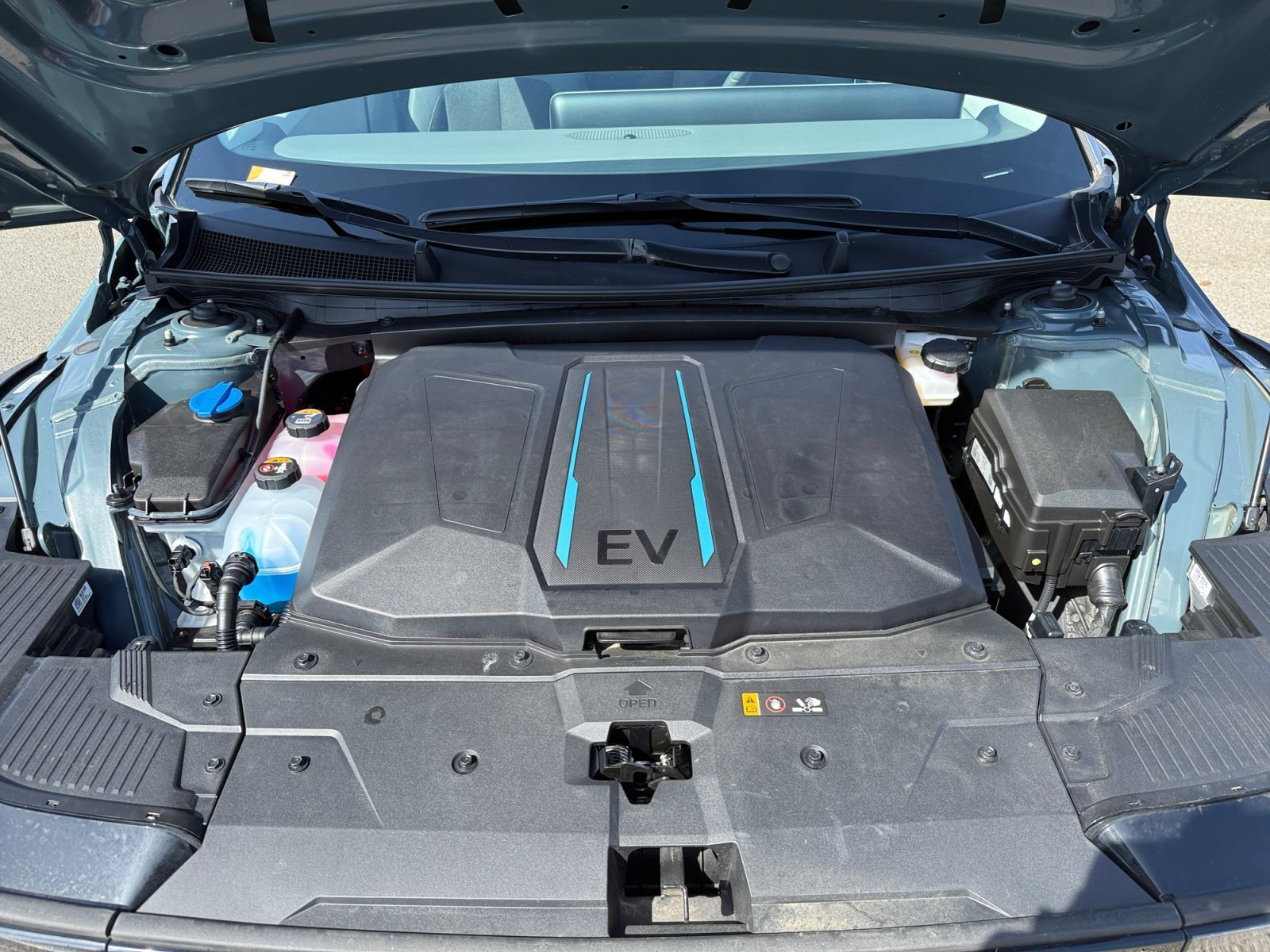 Certified Used 2024 Digital Teal Hyundai SEL image 20