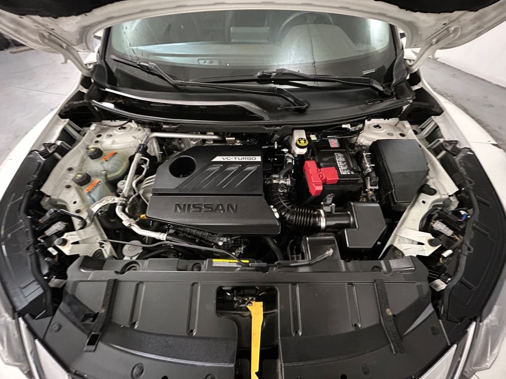 Used 2022 White Nissan SV image 21