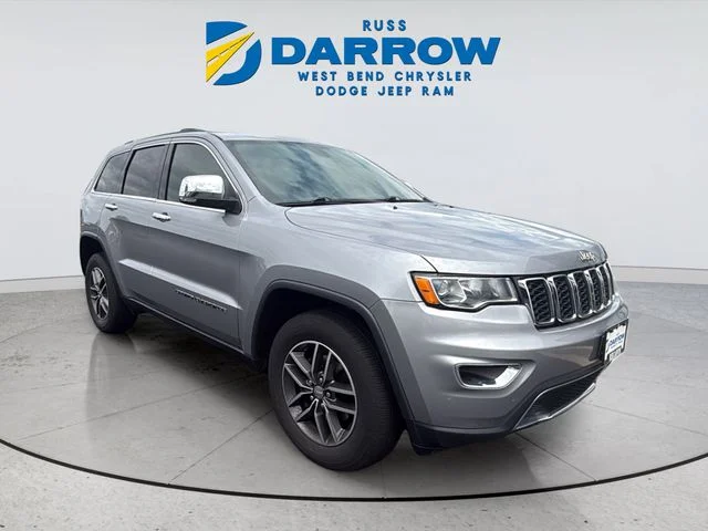 Used 2018 Silver Jeep Limited image 7