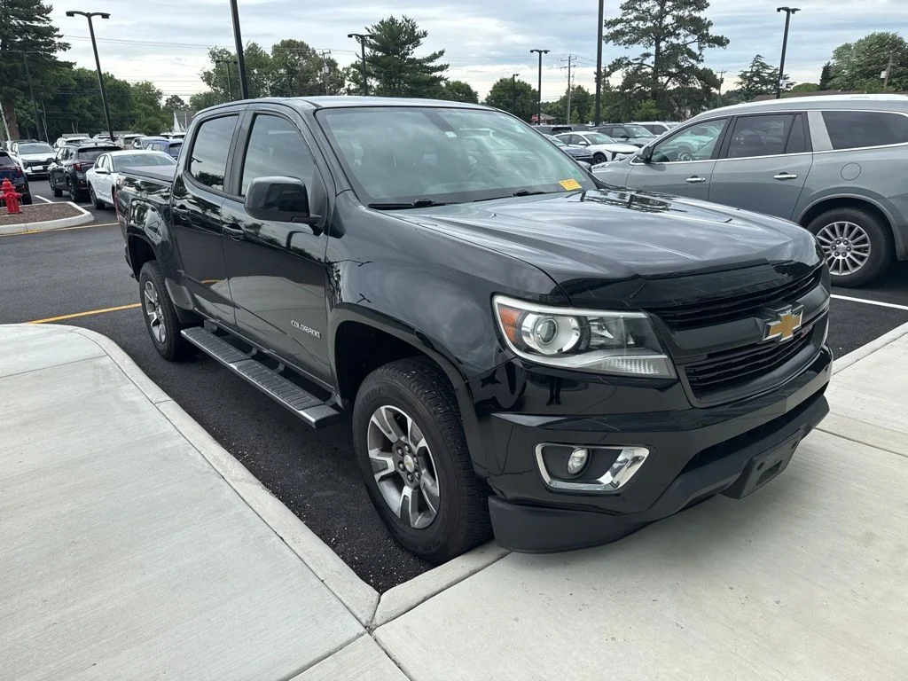 2017 Chevrolet Colorado 4WD Z71 Crew Cab Short Box's photo
