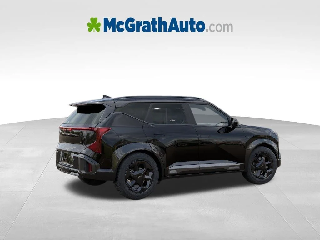 New 2027 Black Kia X-Line S image 9