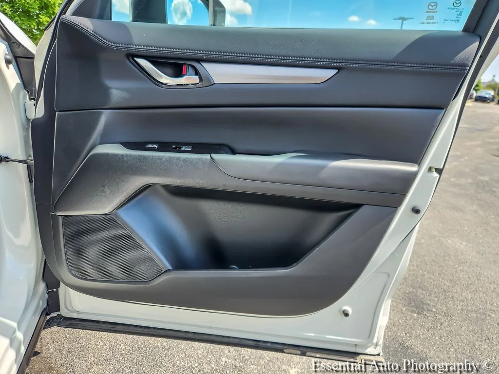Used 2025 White Mazda 2.5 S Select Package image 20