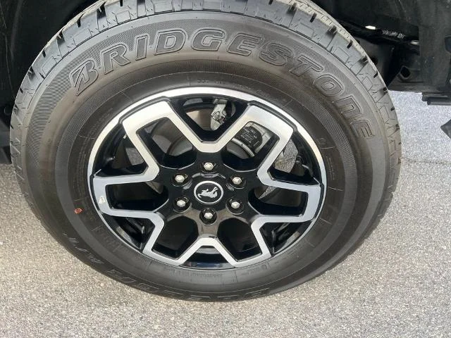 Certified Used 2025 Green Metallic Ford Outer Banks image 65