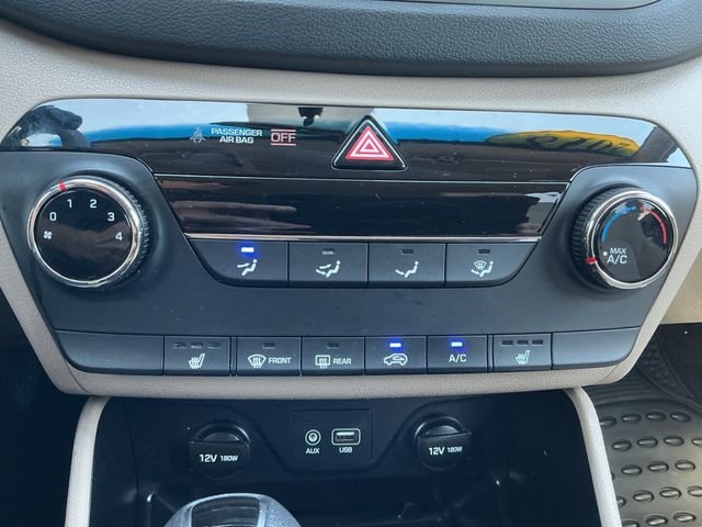 Used 2018 Red Hyundai SEL image 17