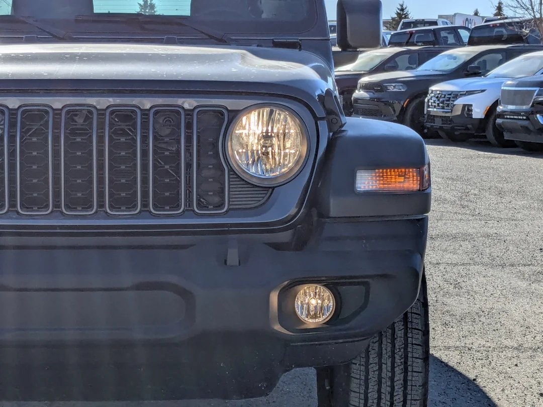 New 2026 Grey Jeep Sport - - 4x4 - 3.6L V6 Engine - 12.3 Uconnect 5 - 3- Piece Hardtop & More! image 10