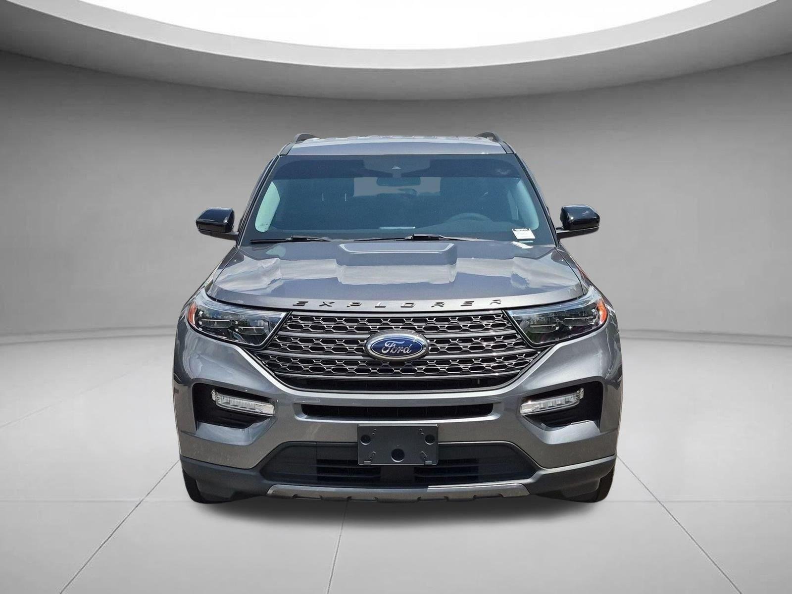 Used 2024 Carbonized Gray Metallic Ford XLT image 8