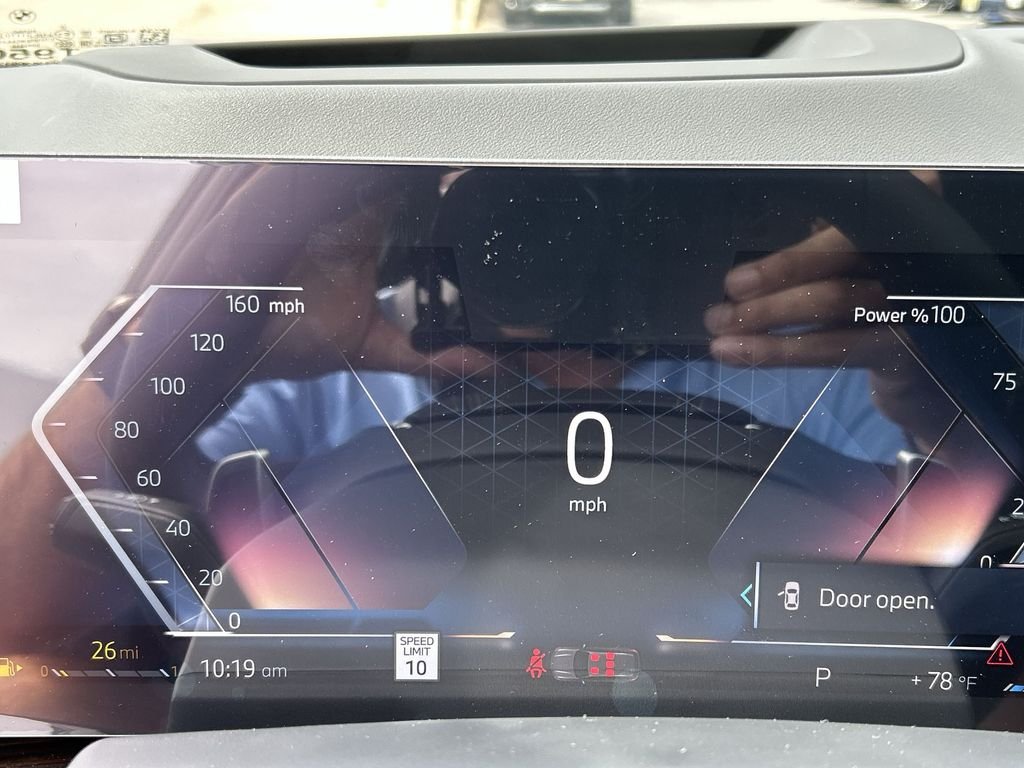 New 2026 Manhattan Green Metallic BMW xDrive40i image 15