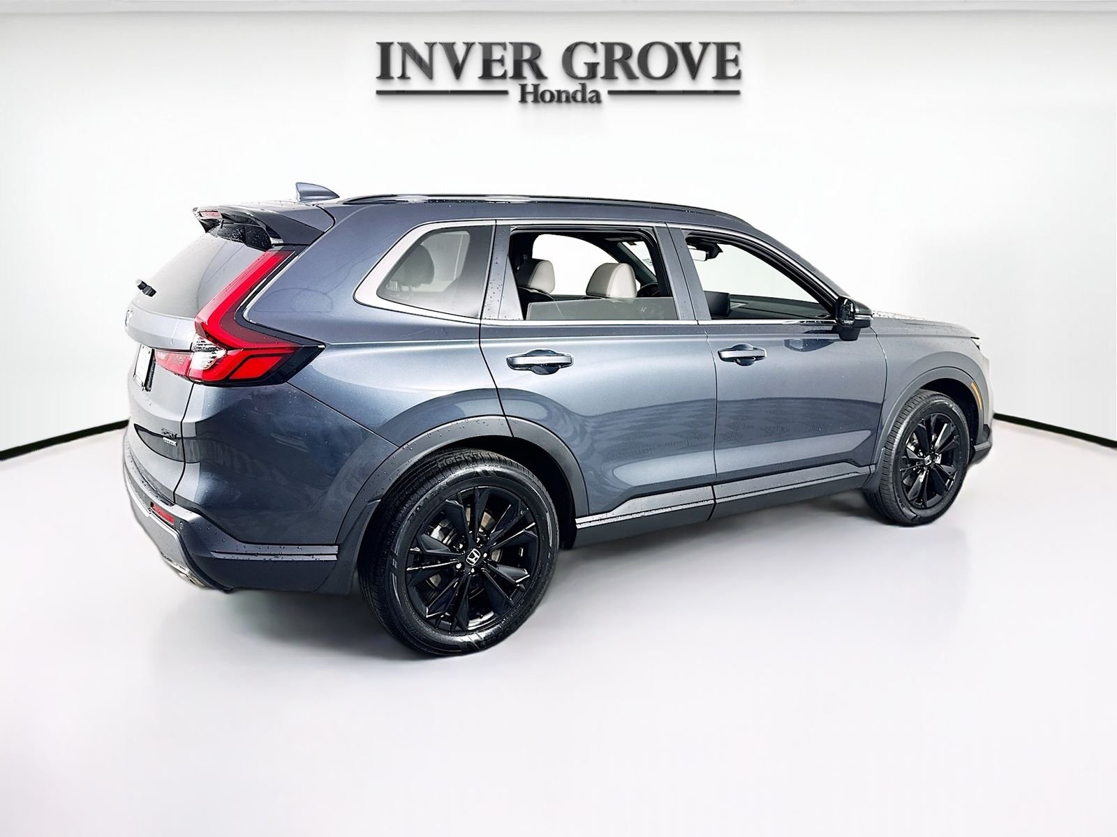 Used 2024 Meteorite Gray Metallic Honda Sport Touring image 4