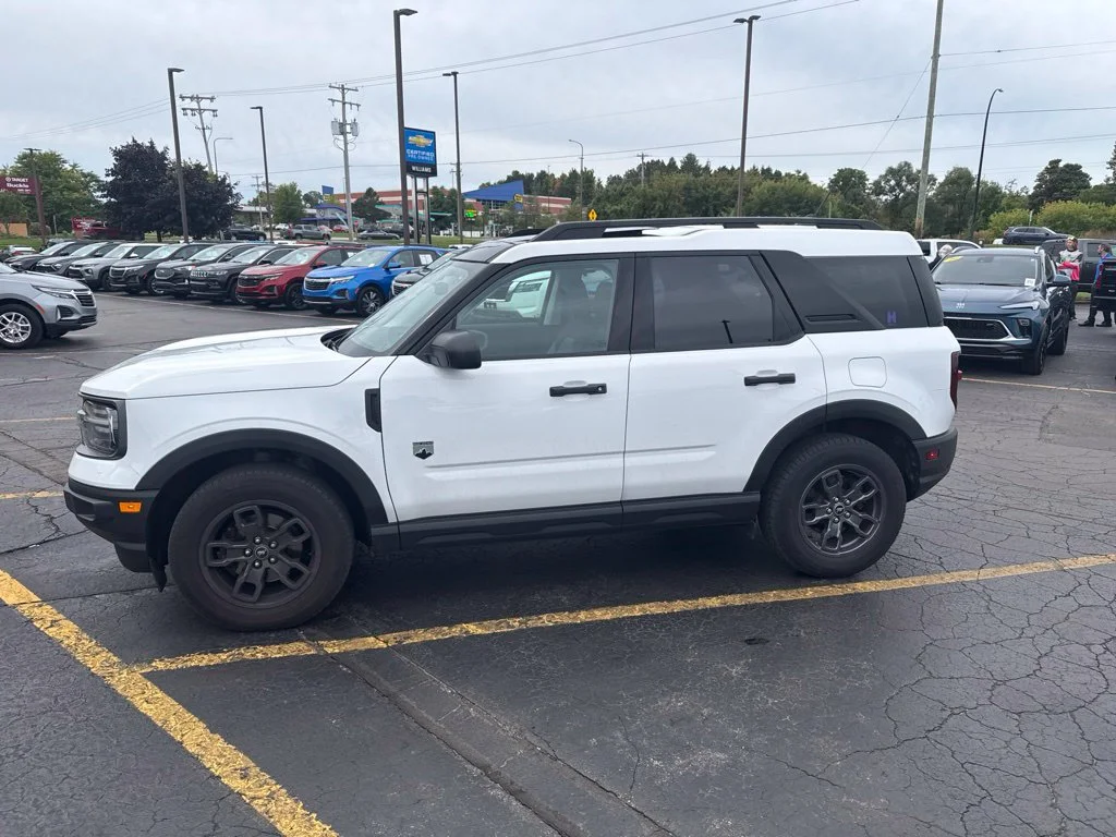 Used 2022 Oxford White Ford Big Bend image 1