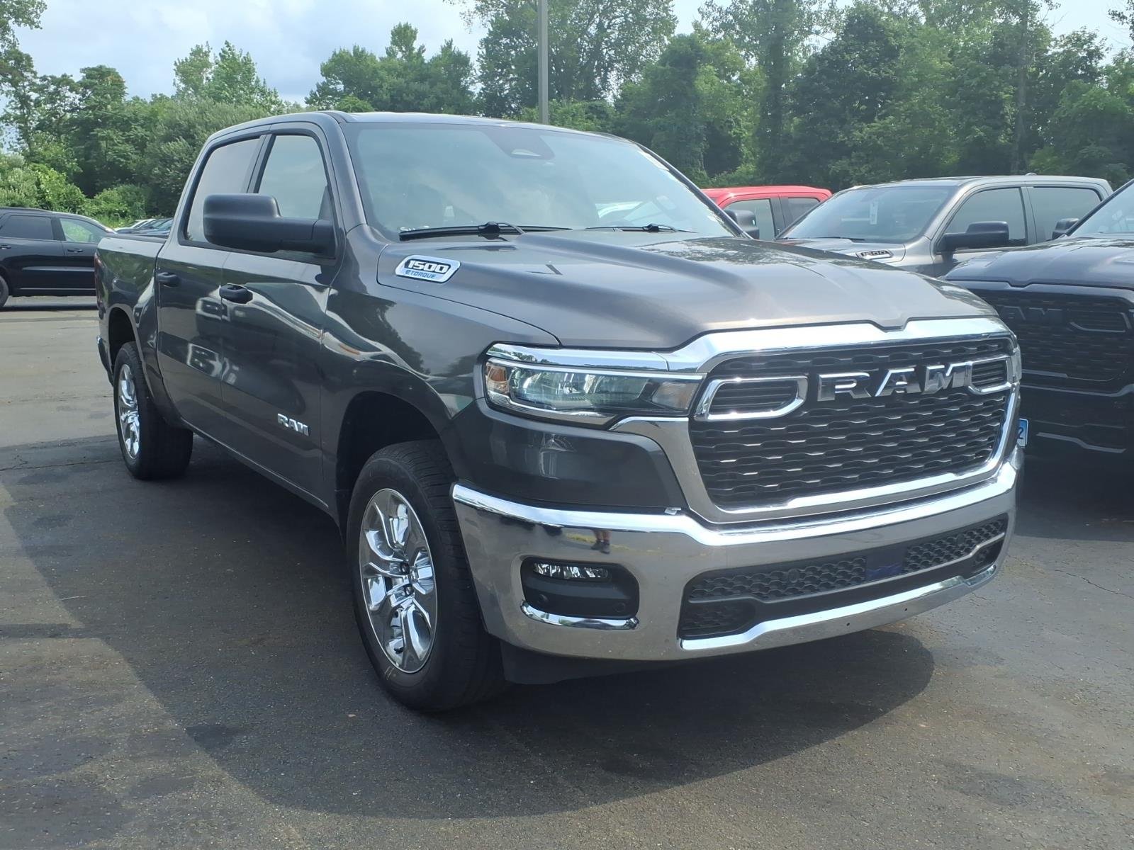 New 2026 Granite Crystal Metallic Clear-Coat Exterior Paint RAM Big Horn/Lone Star image 3