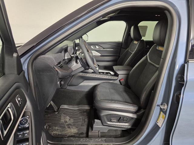 New 2026 Vapor Blue Metallic Ford Tremor® image 12