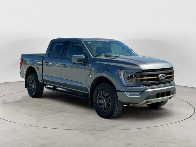 Used 2023  Ford Tremor image 7