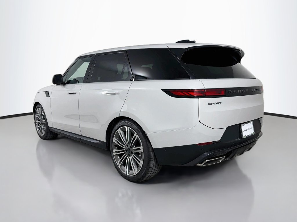 New 2027 Borasco Grey Land Rover  SE P360 image 7