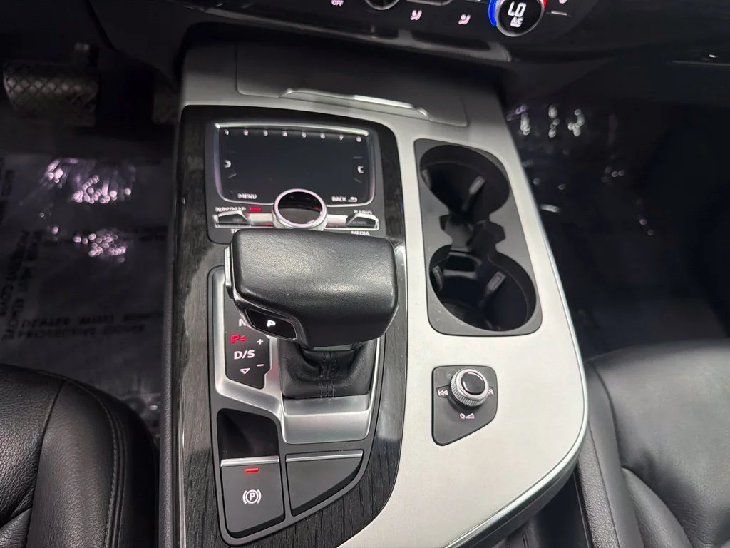 Used 2019 Gray Audi 45 Premium image 22