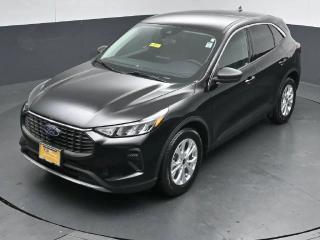 Certified Used 2023 Black Metallic Ford Active image 46
