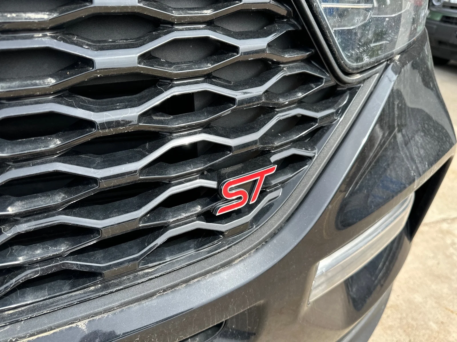 2020 Ford Explorer ST - Photo 6