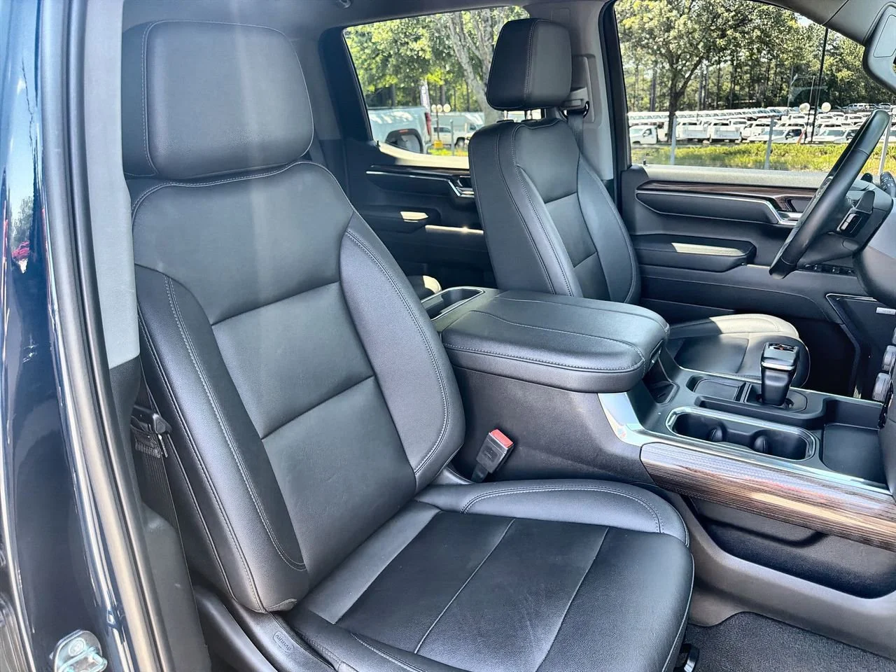 Used 2023 Northsky Blue Metallic Chevrolet RST image 23