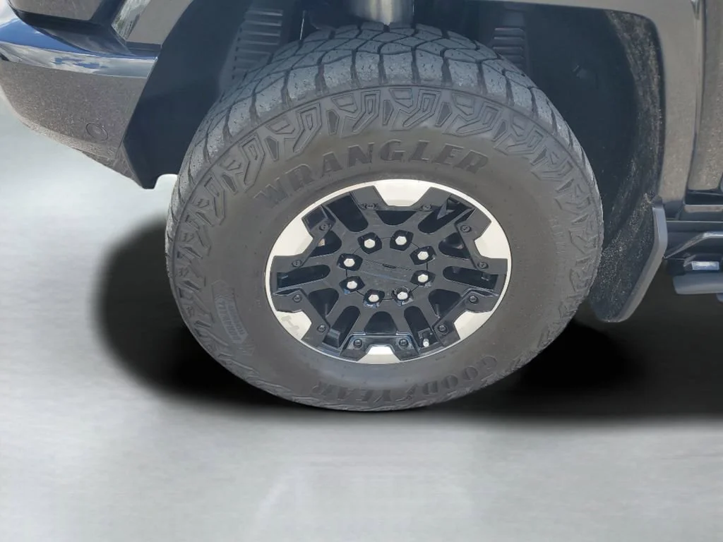 Used 2025 Void Black GMC 3X image 27