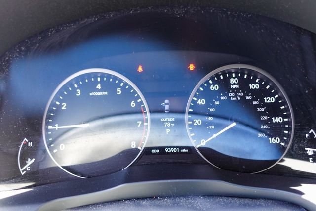 Used 2014 Red Lexus 350 image 16
